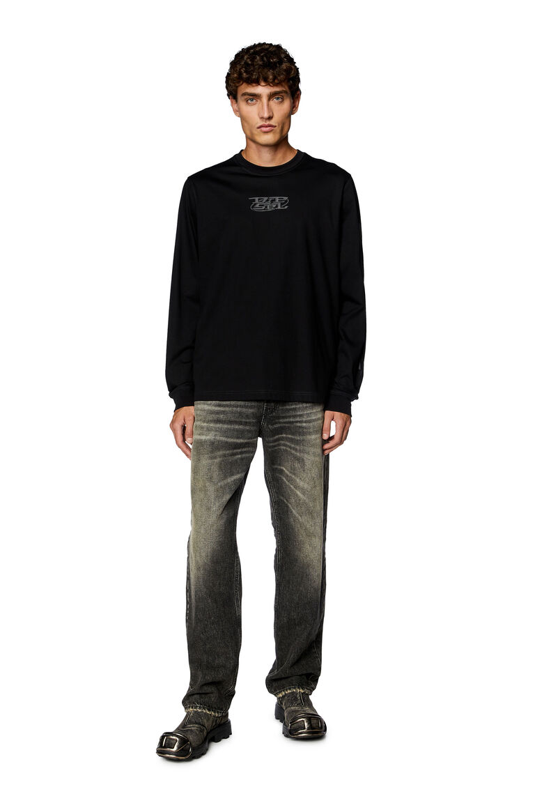 Men's Long-sleeve T-shirt with high-density prints | T-MUST-LS-SLITS-N Diesel A122700QANW